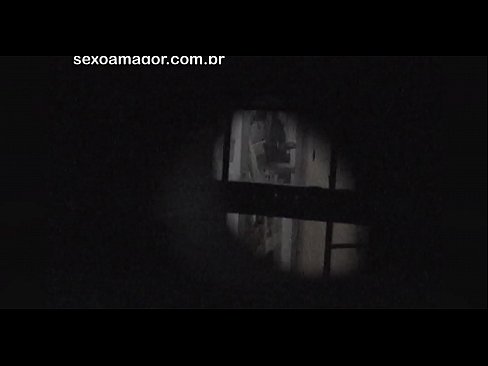 ❤️ Blondie bliver hemmeligt videooptaget af en voyeur fra nabolaget gemt bag hule mursten ❤️ Porn video at da.javarchive.top ❌️